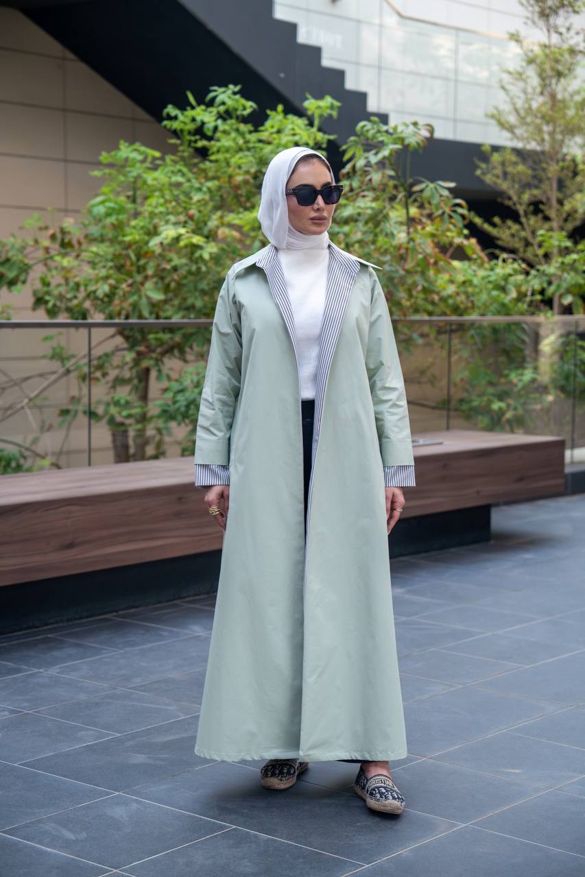 Light pistachio trench coat with blouse and pants.C:J1056 Set