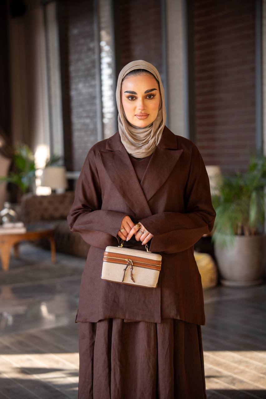 طقم بليزر و فستان لينن باللون البني C:J1024