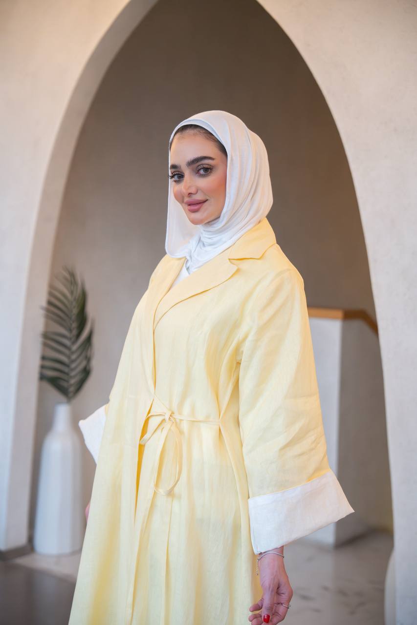 بليزر باللون الاصفر مع طقم داخلي بلوزة حفر و بنطلون ، بخام لينن الطبيعي C:J1037 yellow set