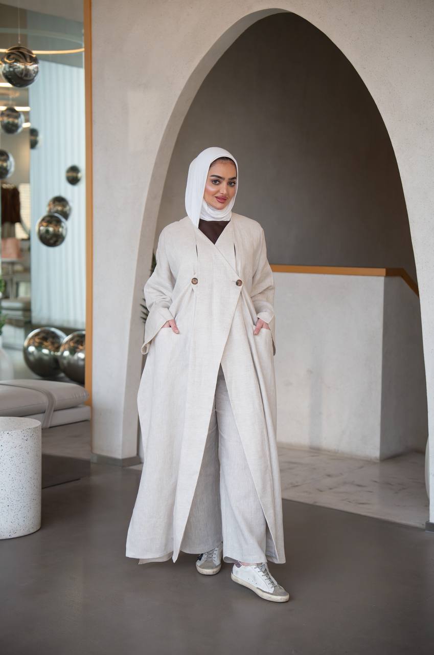 فستان باللون البيج مع طقم داخلي ، بخام لينن C:J1034 Set