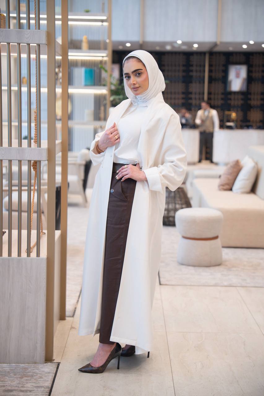 White trench coat with shirt and pants set C:1054