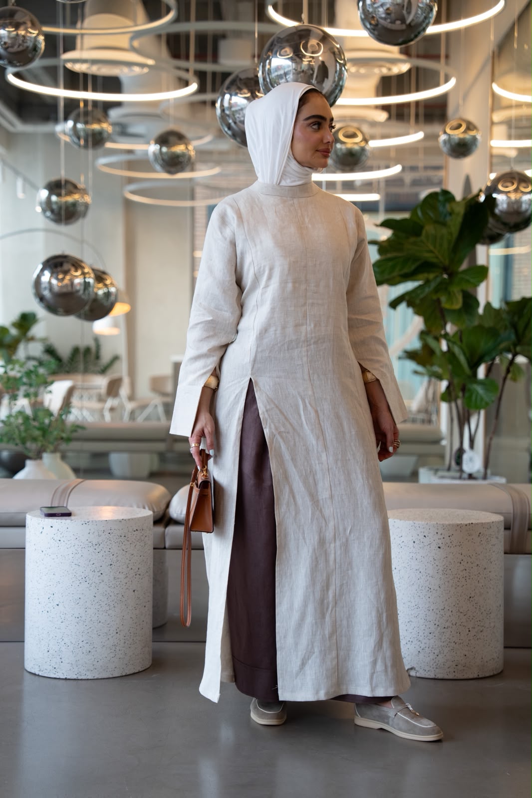 Linen dress in light beige. C:1111