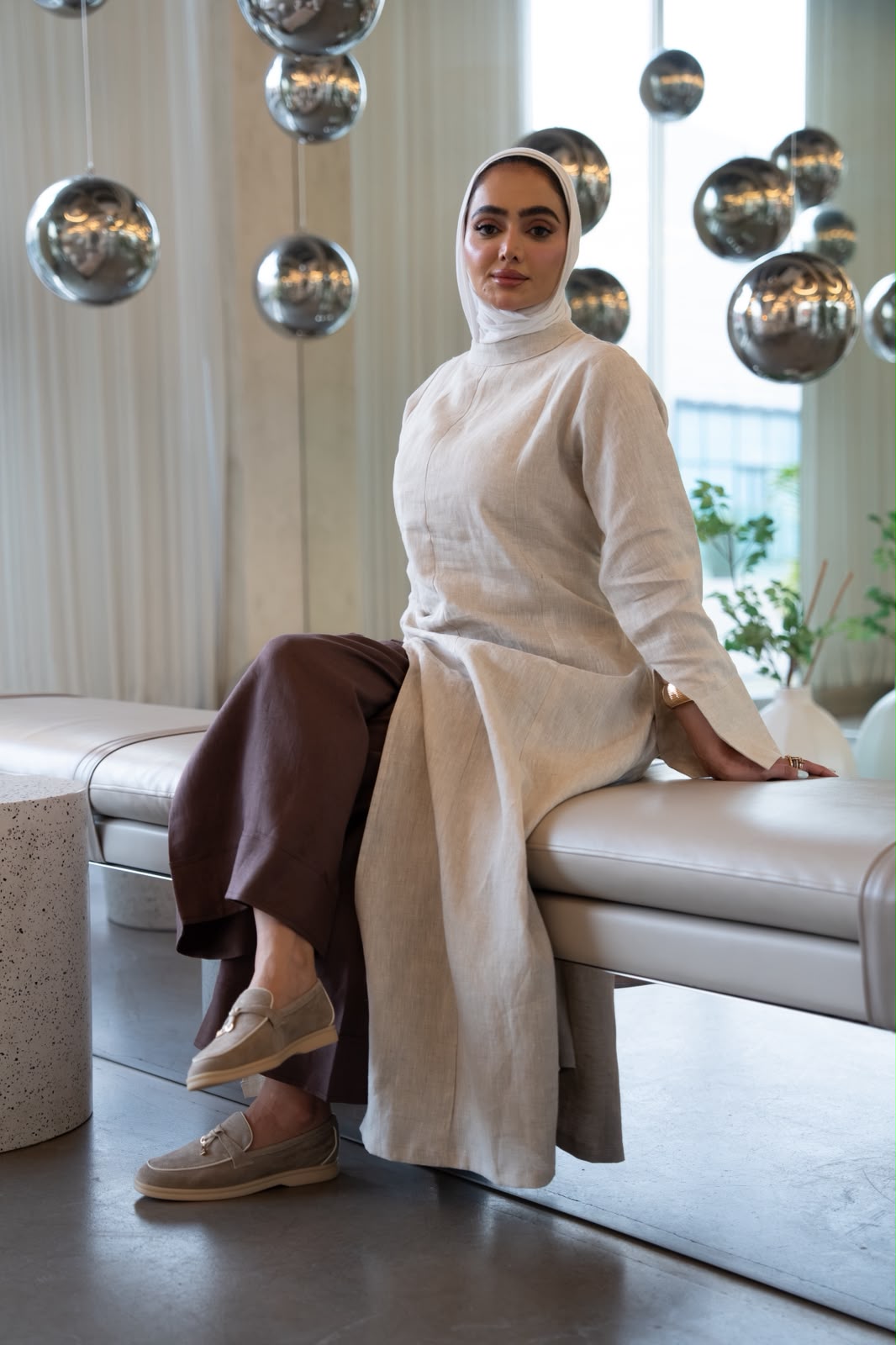 Linen dress in light beige. C:1111