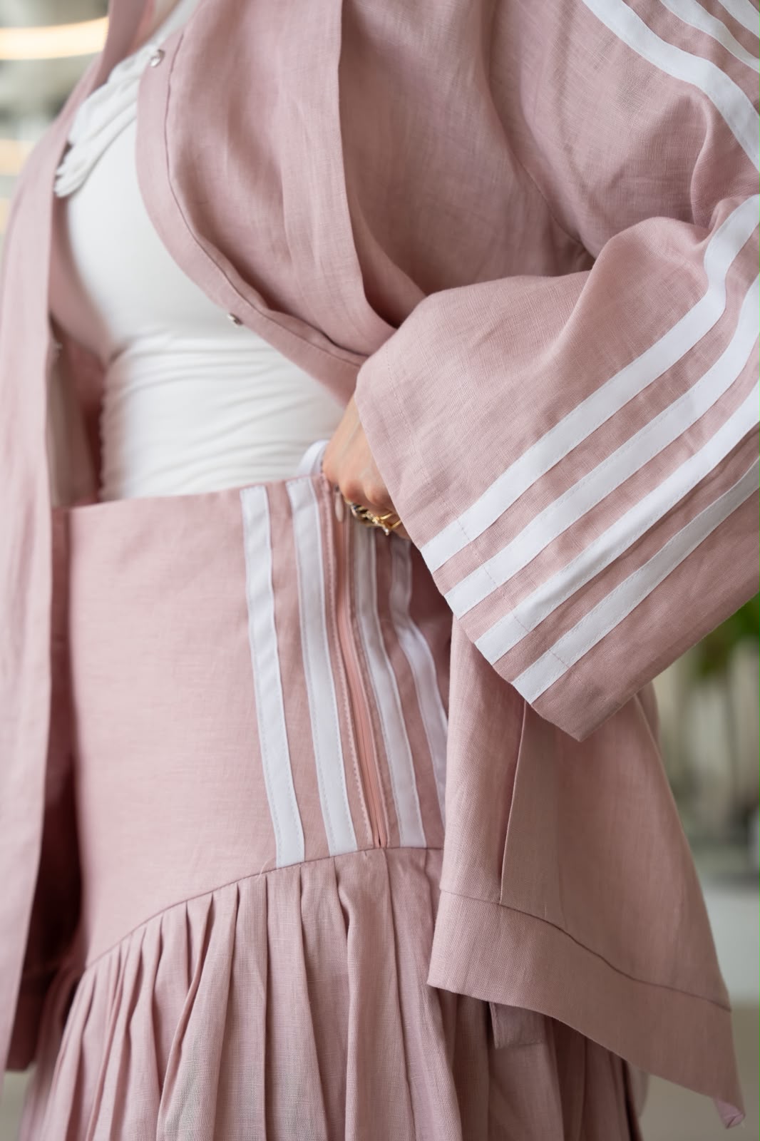 Shirt and skirt set, light pink linen. C:1103