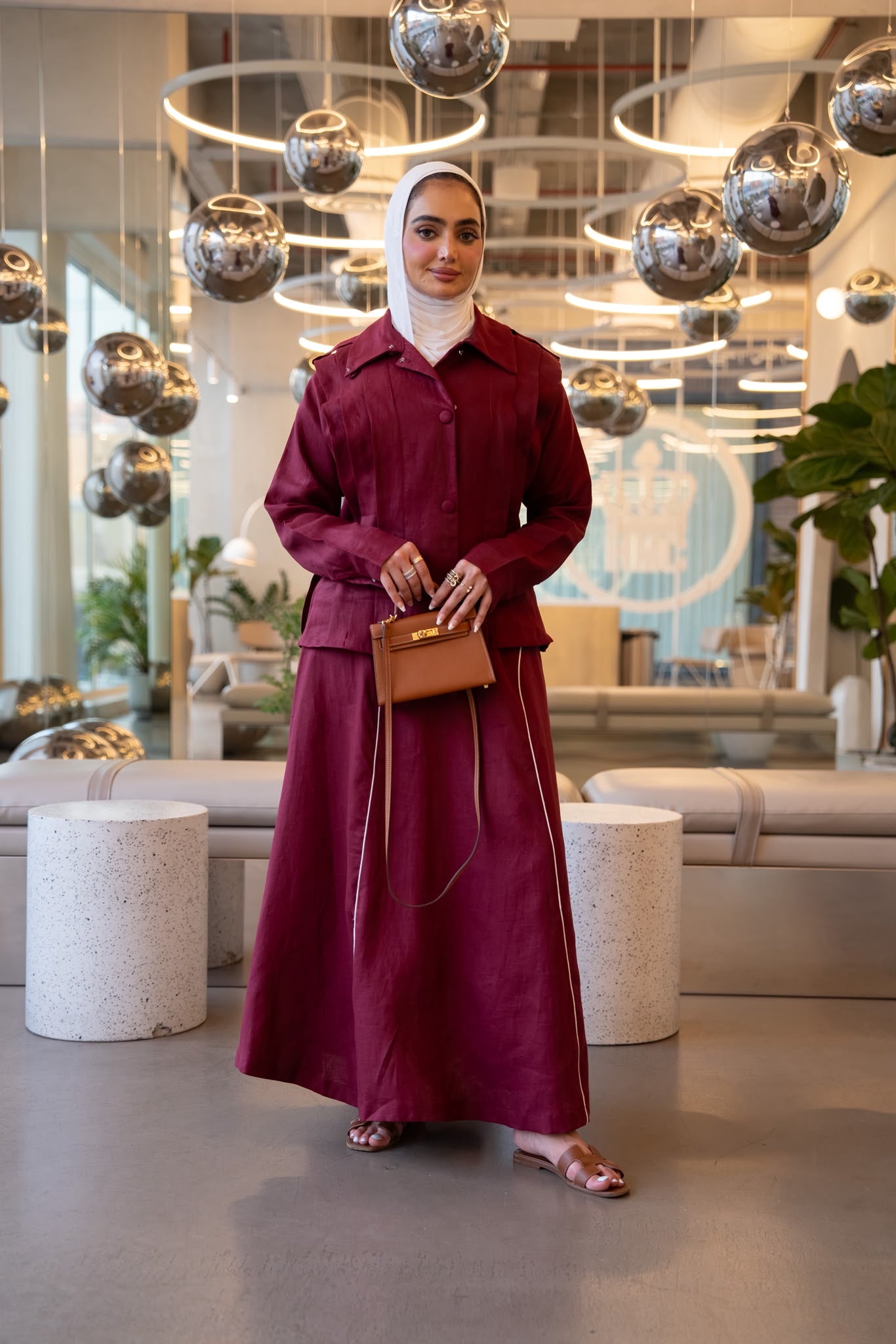 Shirt and skirt set, linen in burgundy. C:1116