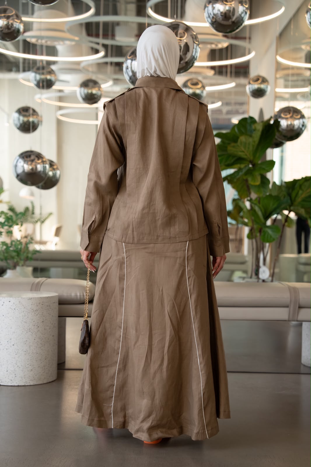 Shirt and skirt set, light brown linen. C:1104