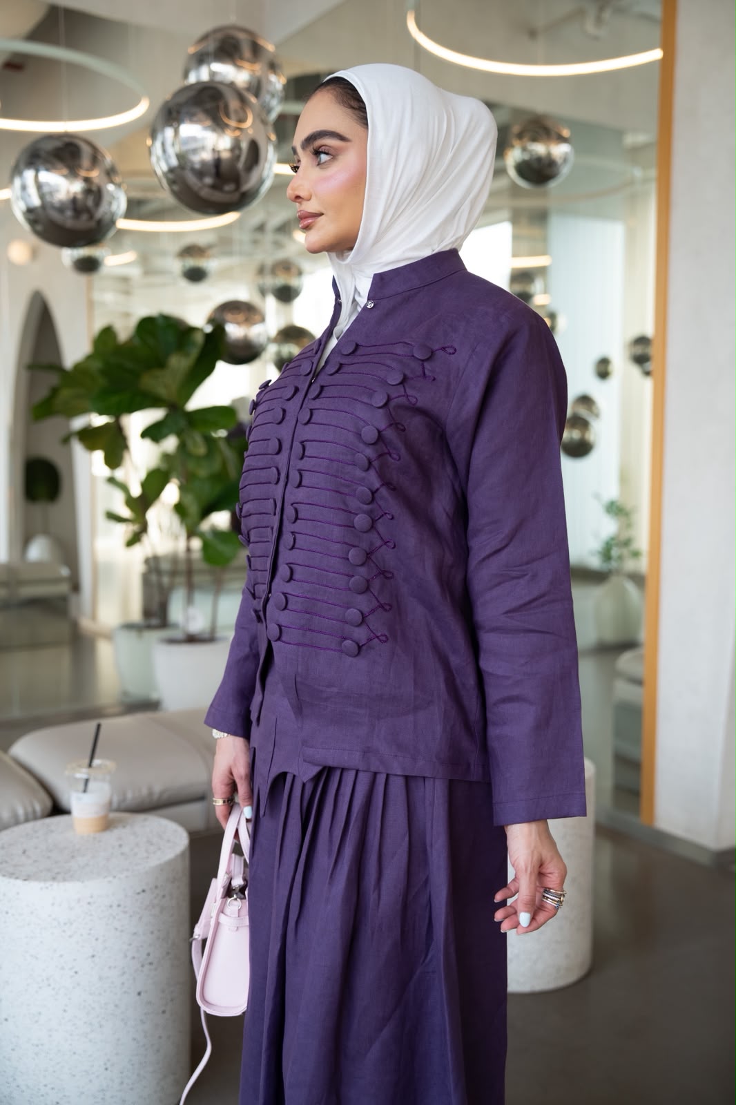 Shirt and skirt set, linen in purple. C:1108