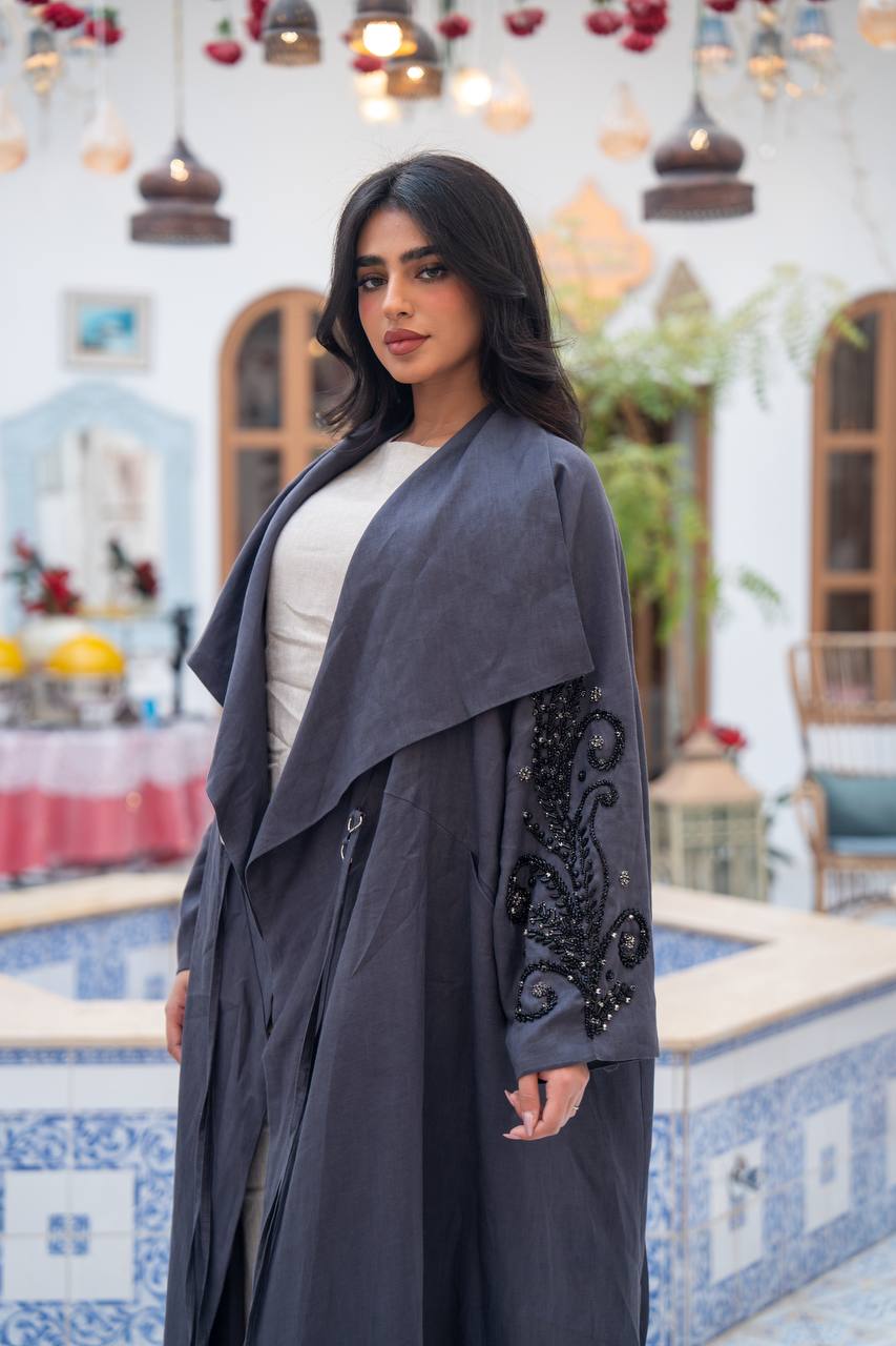 Linen abaya in gray with embroidery. C:J1084