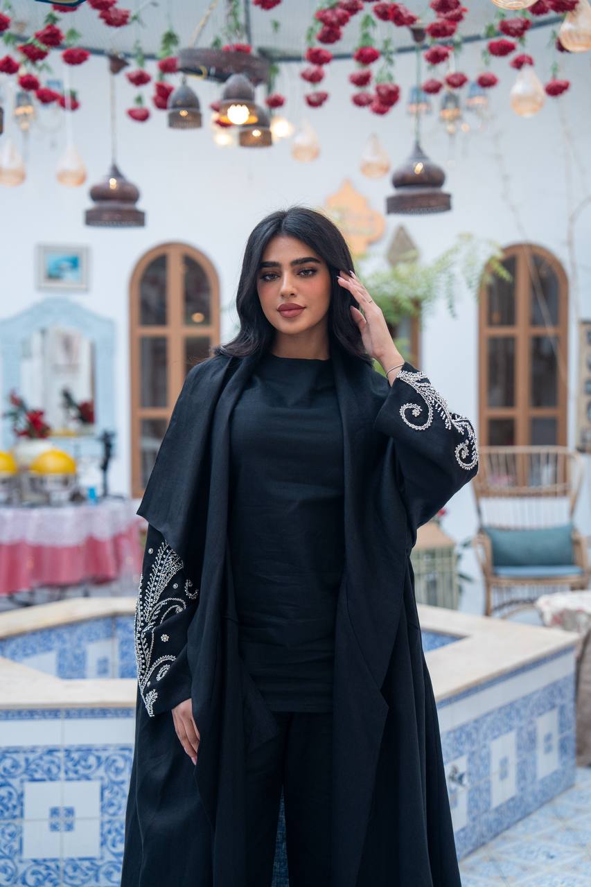 Linen abaya in black with embroidery. C:J1084
