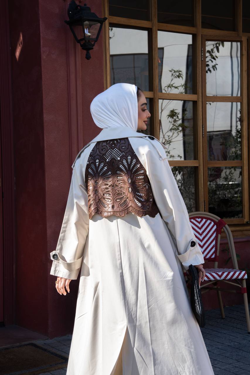 white trench coat. C:J1086