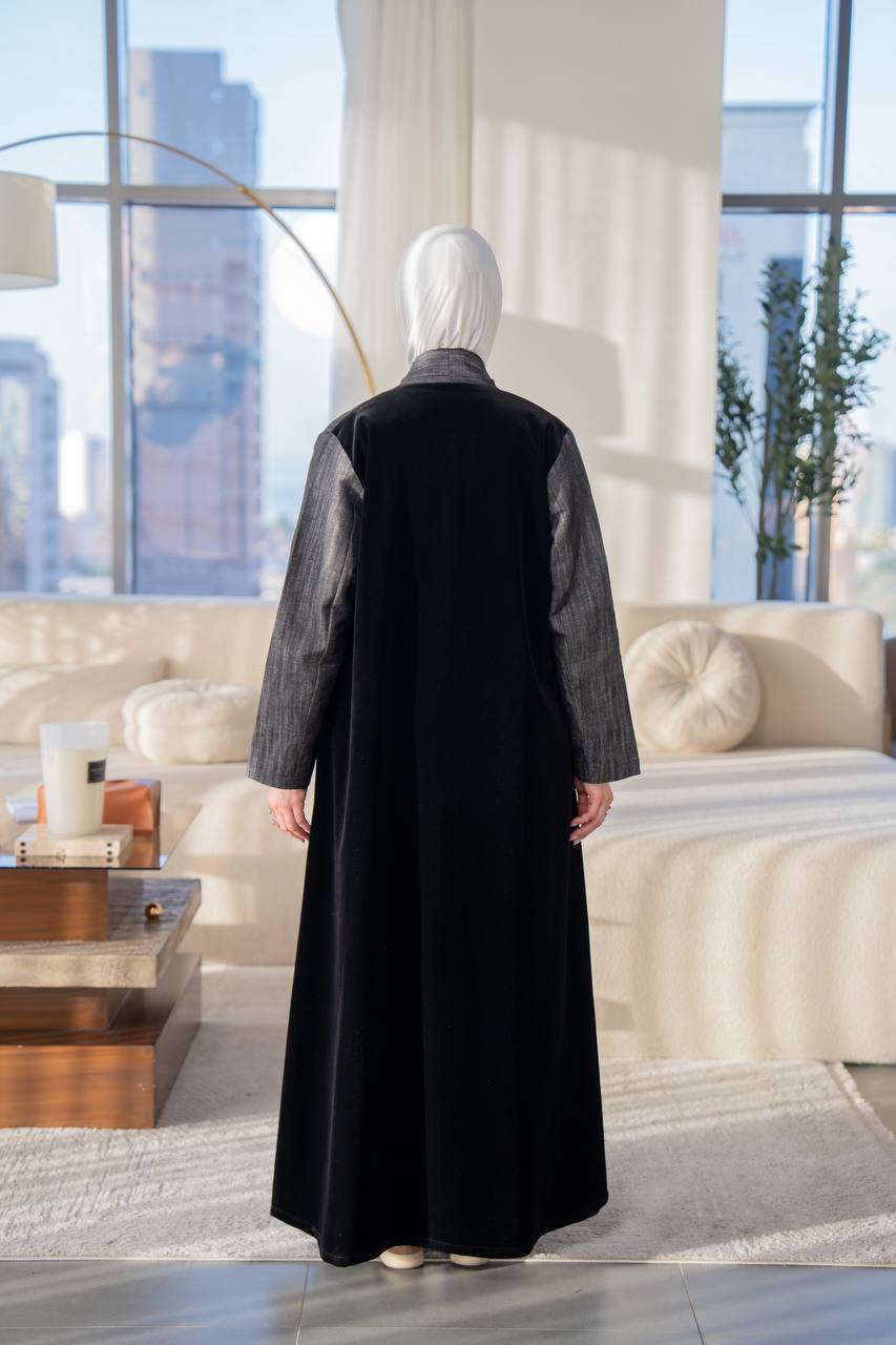 Black velvet blazer . C:1060 Black