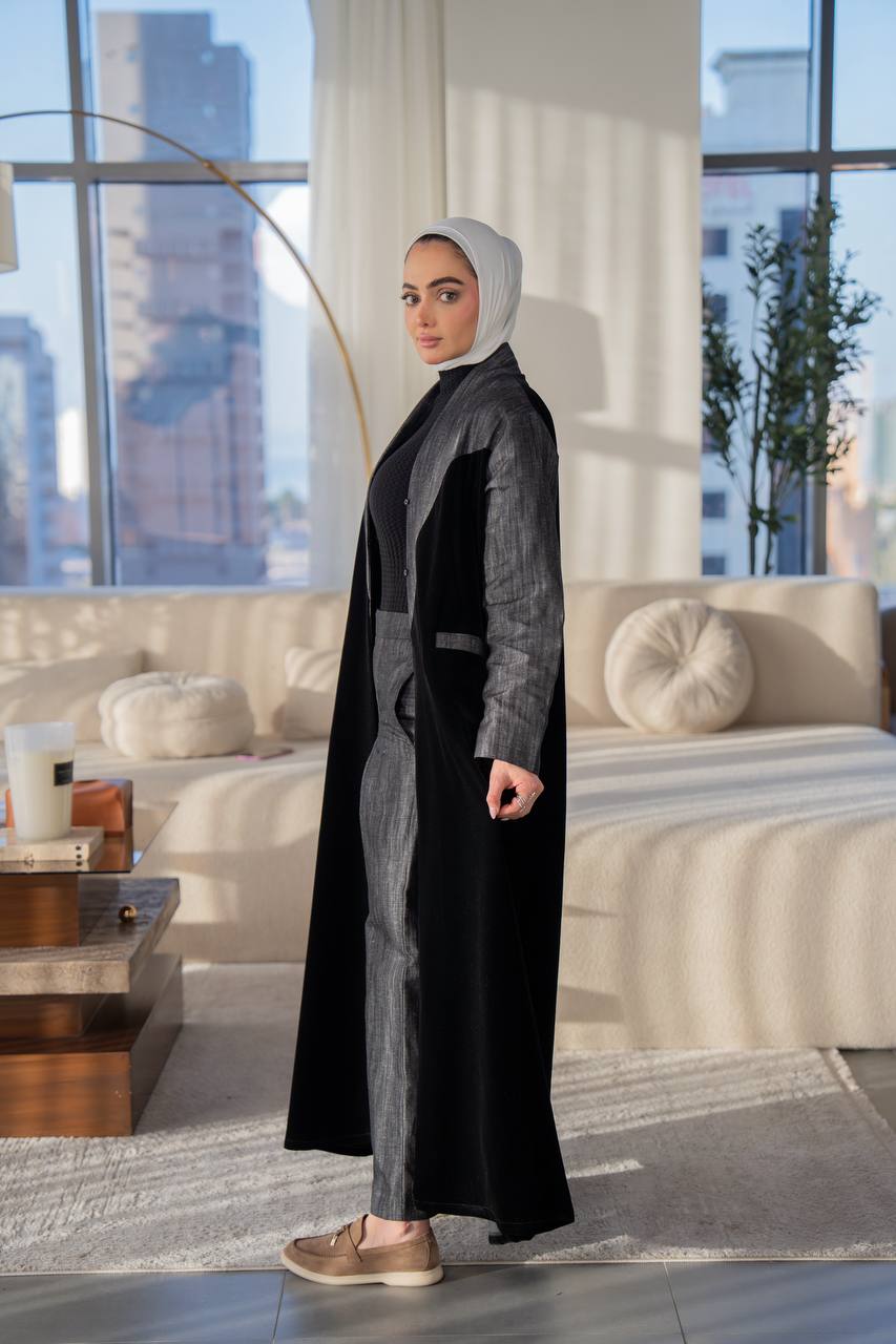 Black velvet blazer . C:1060 Black