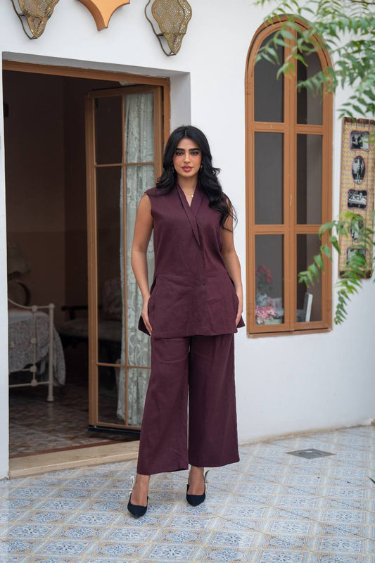 Linen blouse and pants set. C:J105