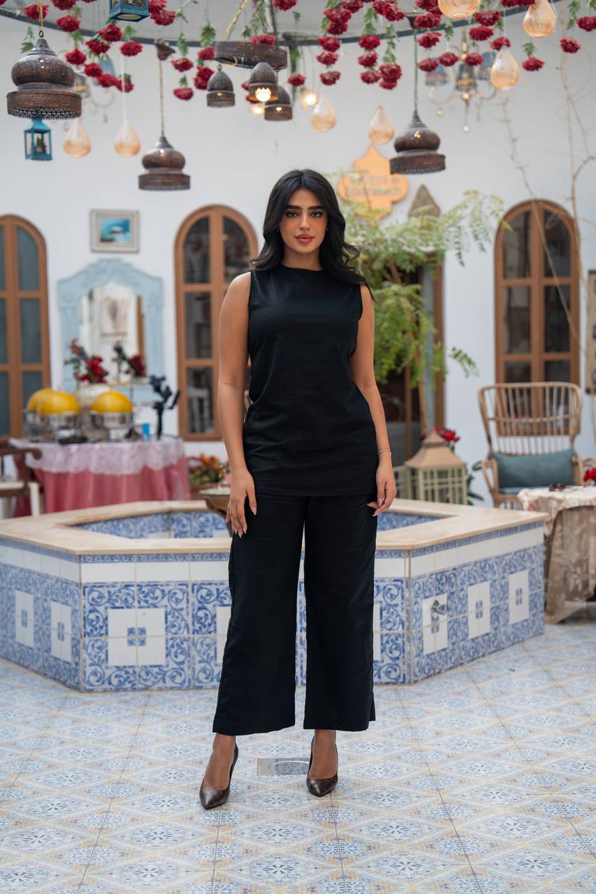 Linen blouse and pants set. C:J102