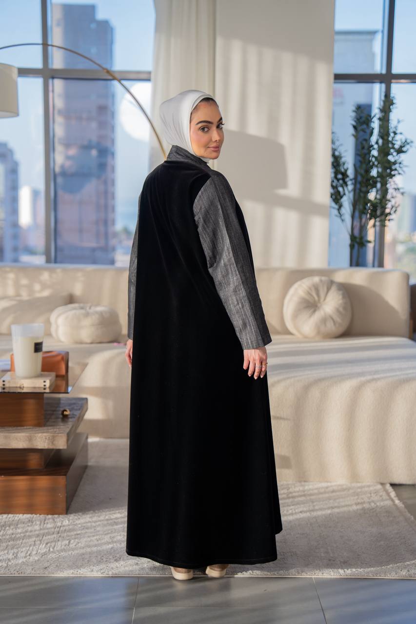 Black velvet blazer . C:1060 Black