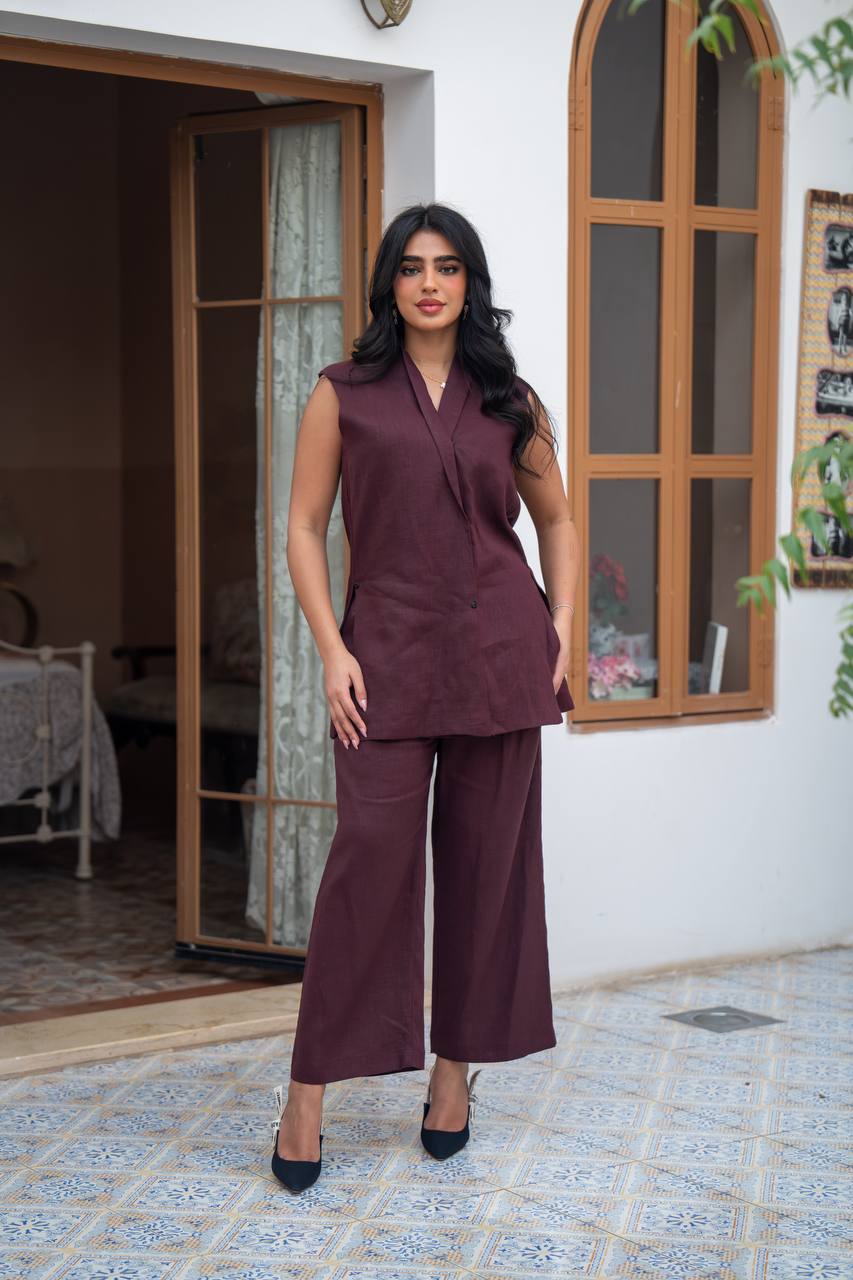 Linen blouse and pants set. C:J105