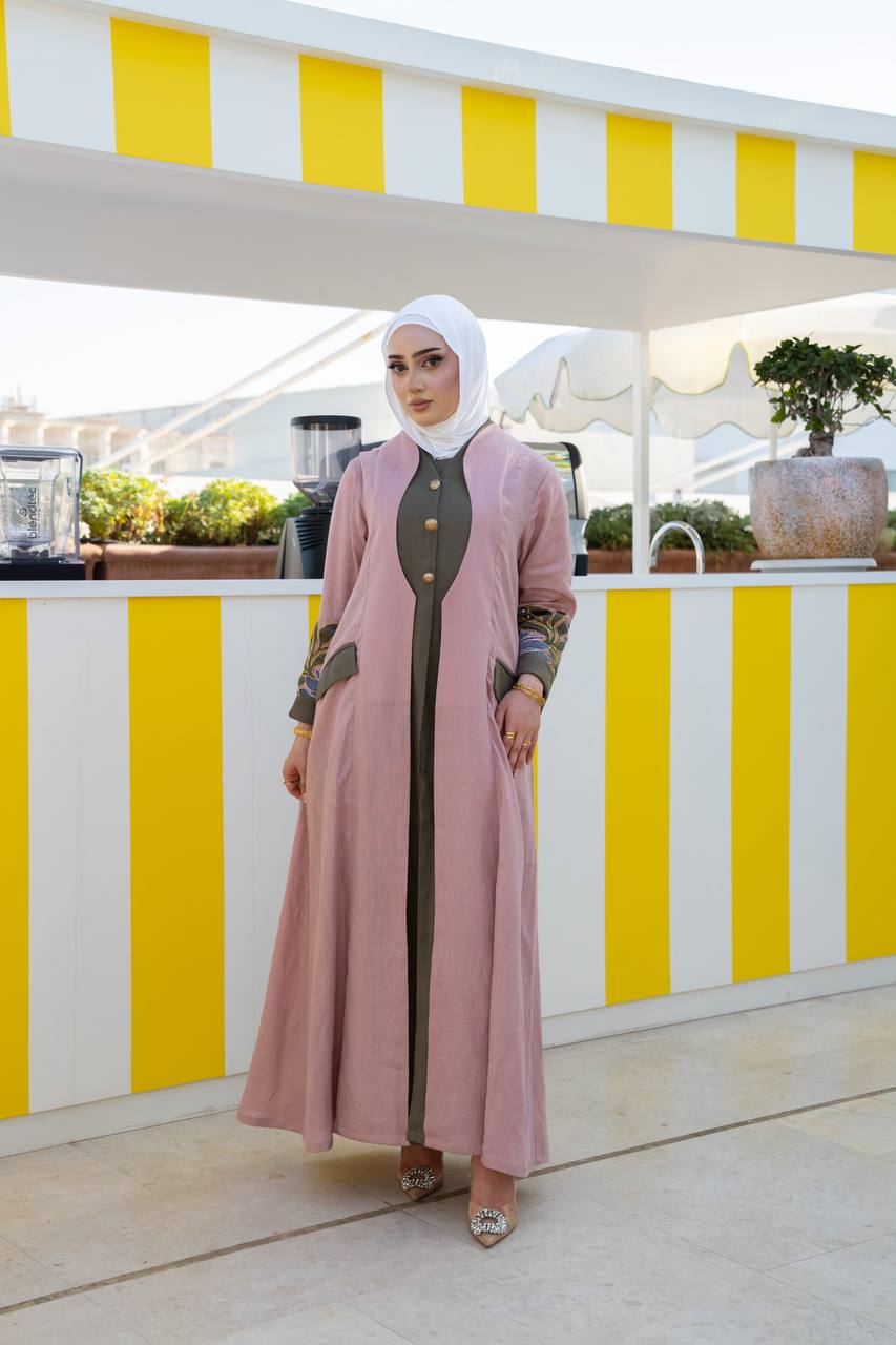Flesh-colored linen blazer with beading and embroidery. C:1092
