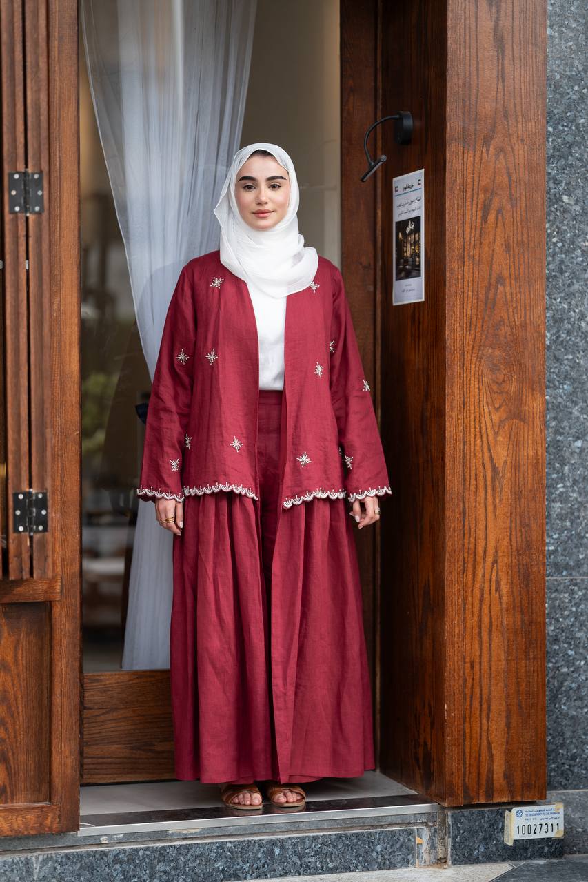Burgundy linen trench coat, hand-stitched. C:1081