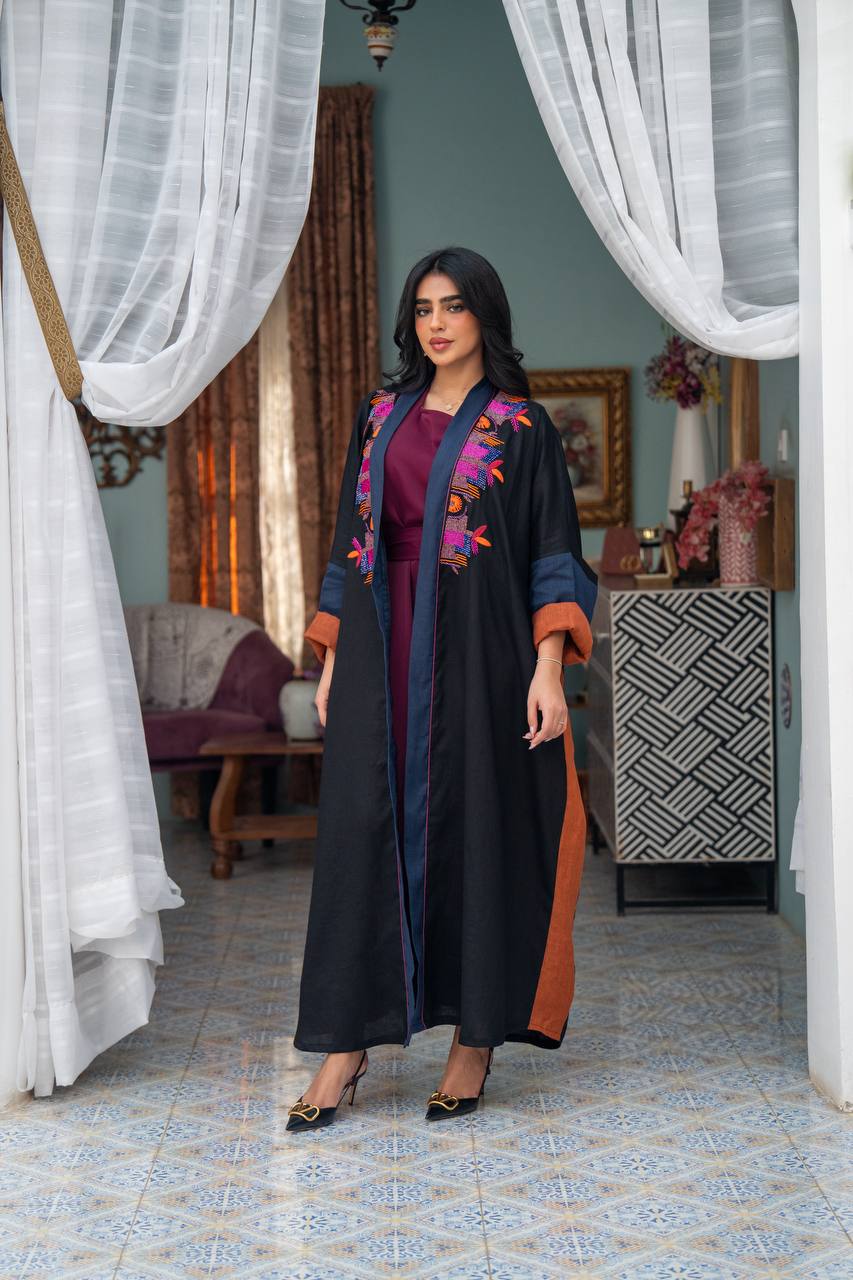 Linen abaya in black with hand embroidery. C:J1080