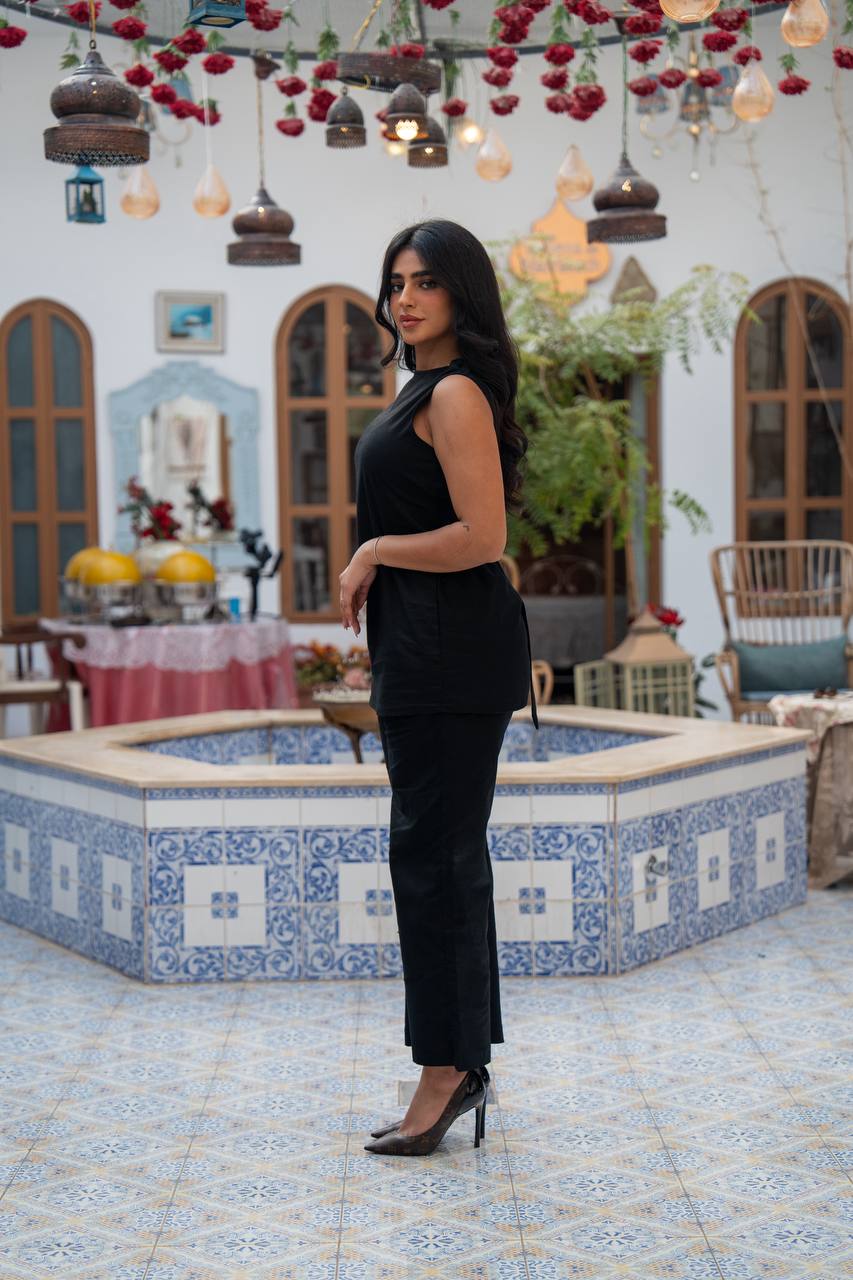 Linen blouse and pants set. C:J102