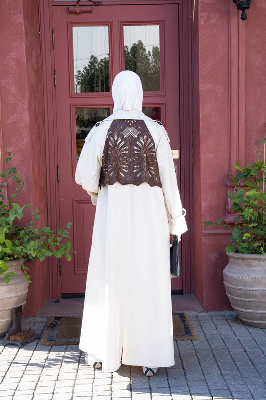 white trench coat. C:J1086