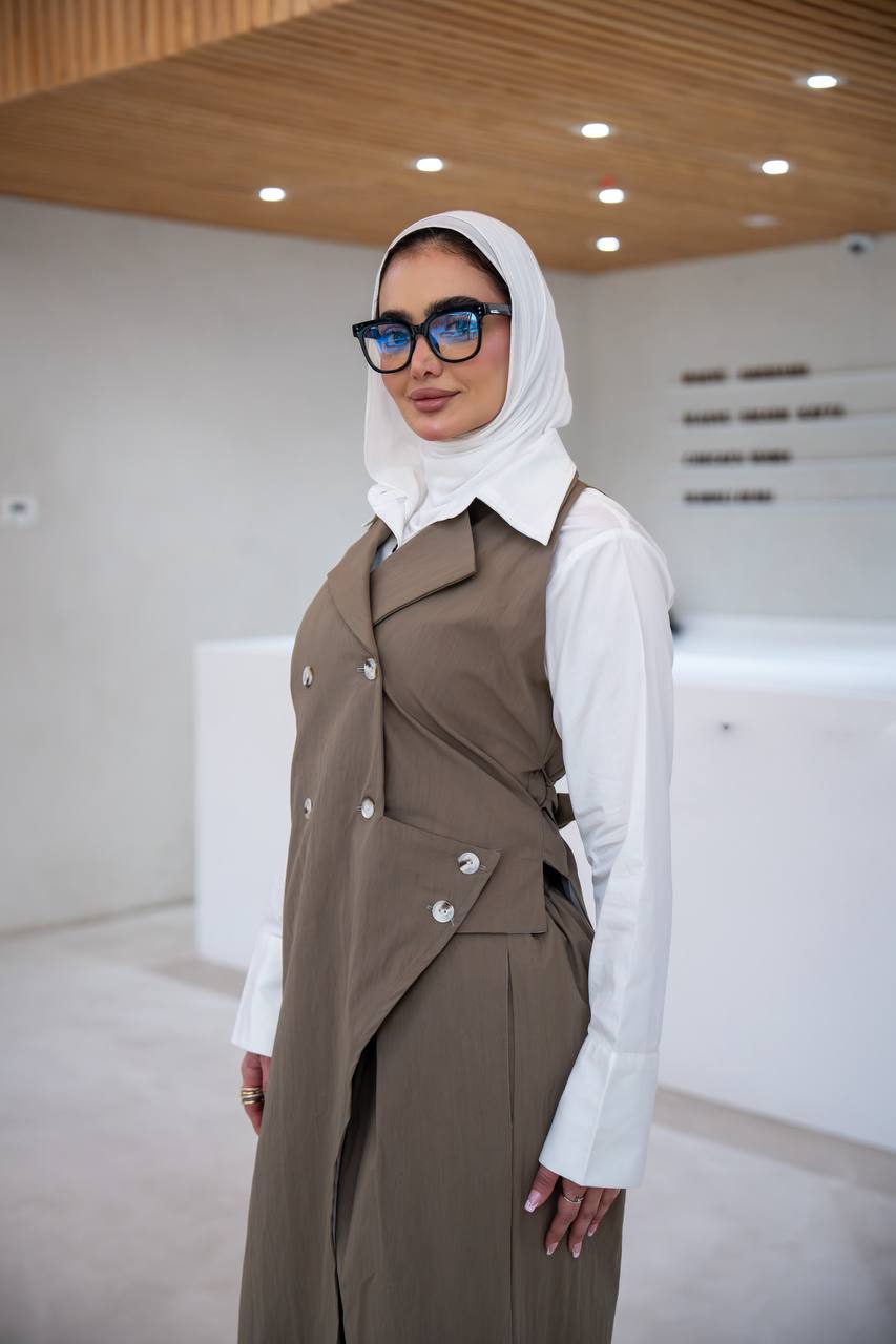 Jacket, shirt and pants set. C:J1058
