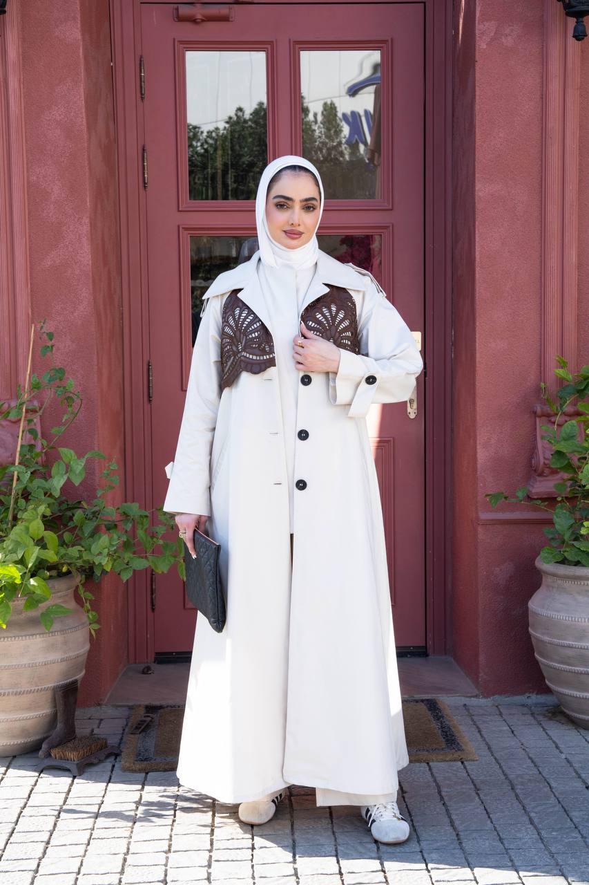 white trench coat. C:J1086