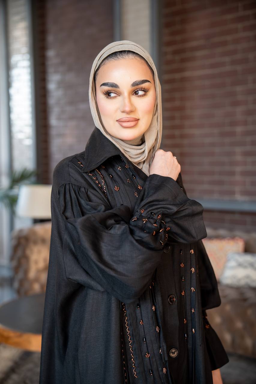 عباية لينن باللون الاسود مع شك يدوي C:J1023 Black
