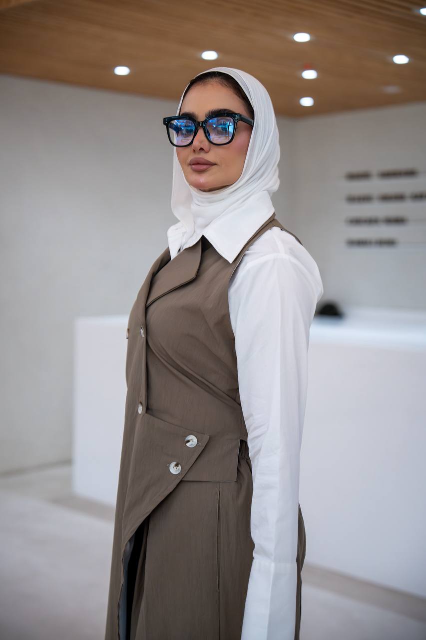 Jacket, shirt and pants set. C:J1058