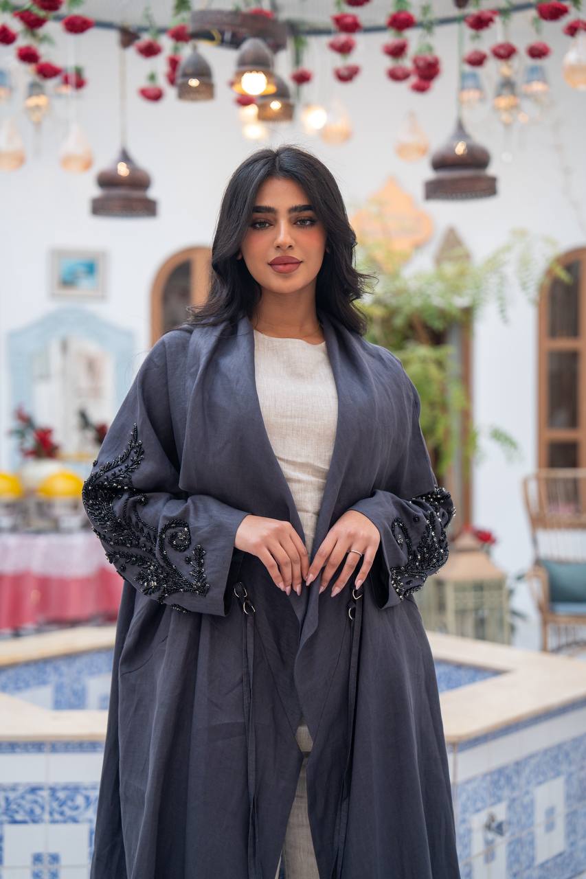 Linen abaya in gray with embroidery. C:J1084