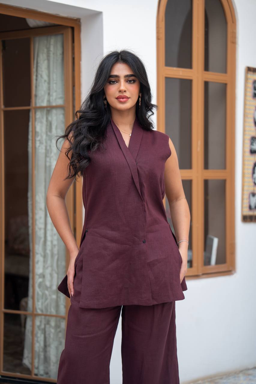 Linen blouse and pants set. C:J105