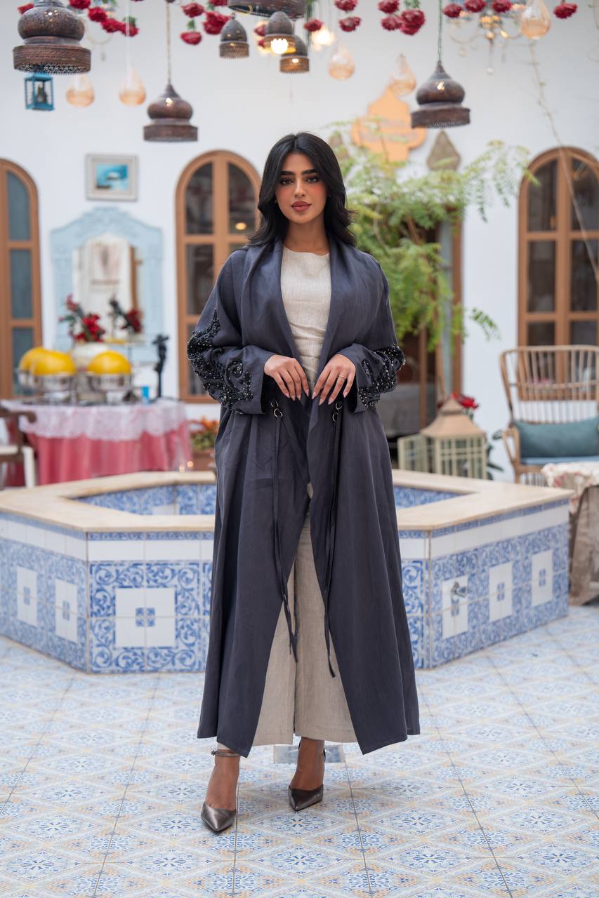 Linen abaya in gray with embroidery. C:J1084