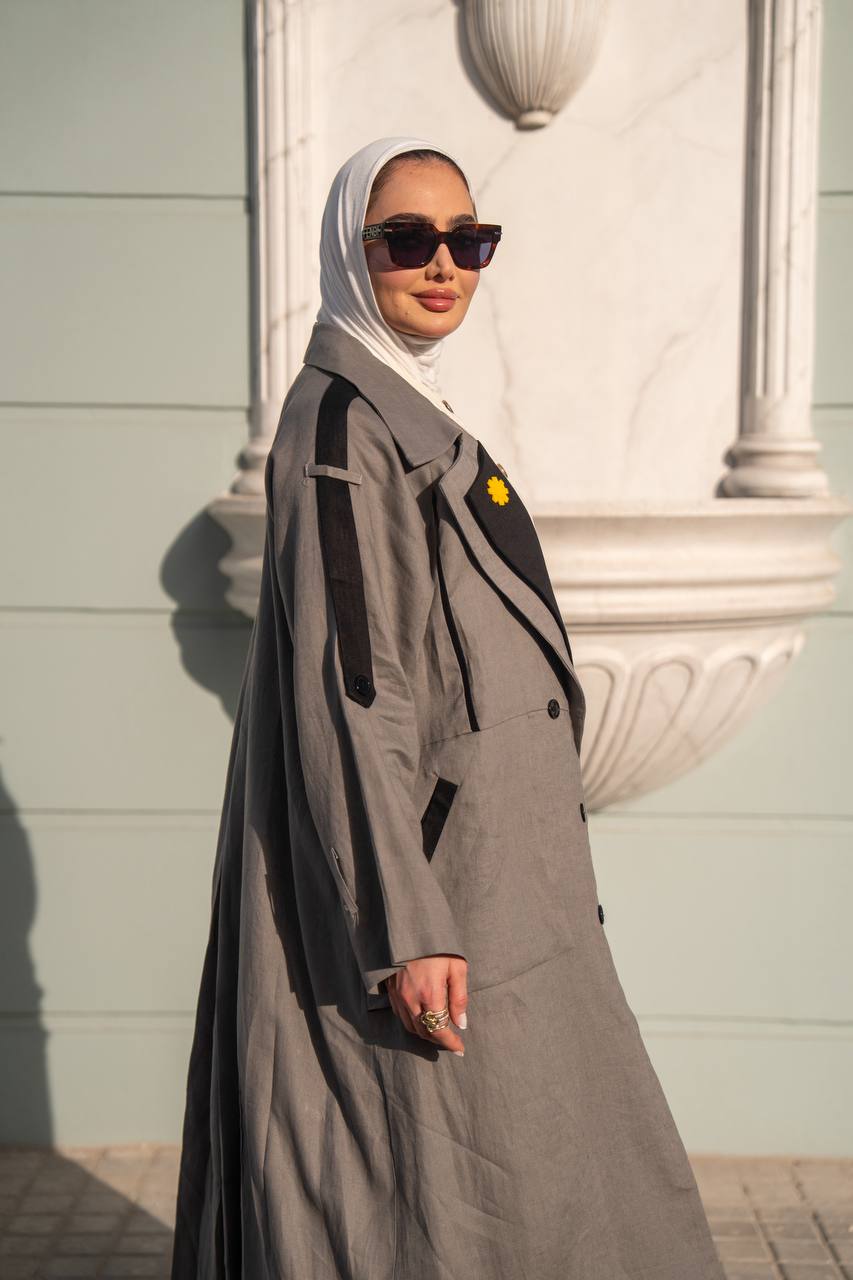 Gray trench coat linen. C:1089