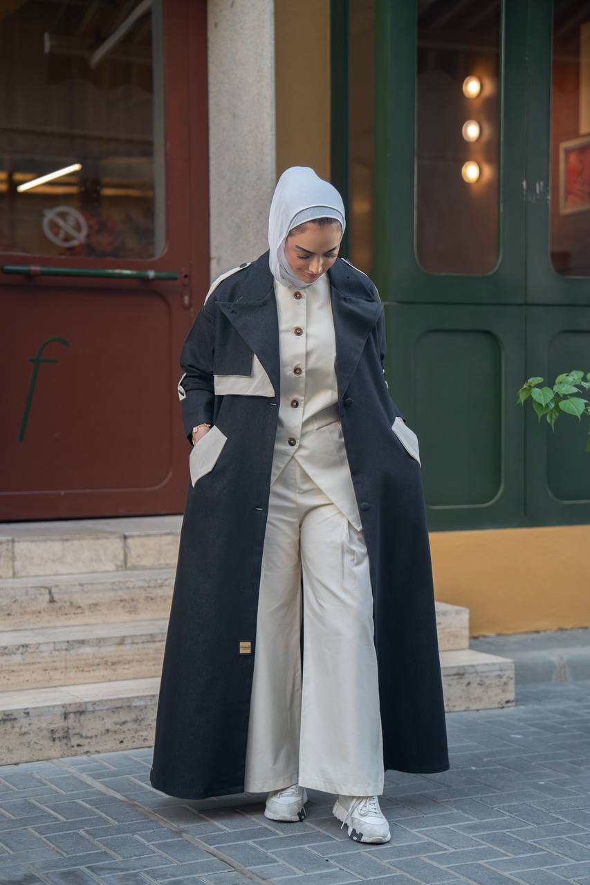 Black trench coat with beige details. C:1062 Black