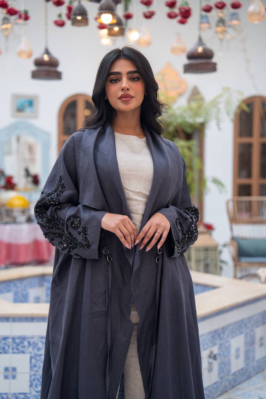 Linen abaya in gray with embroidery. C:J1084