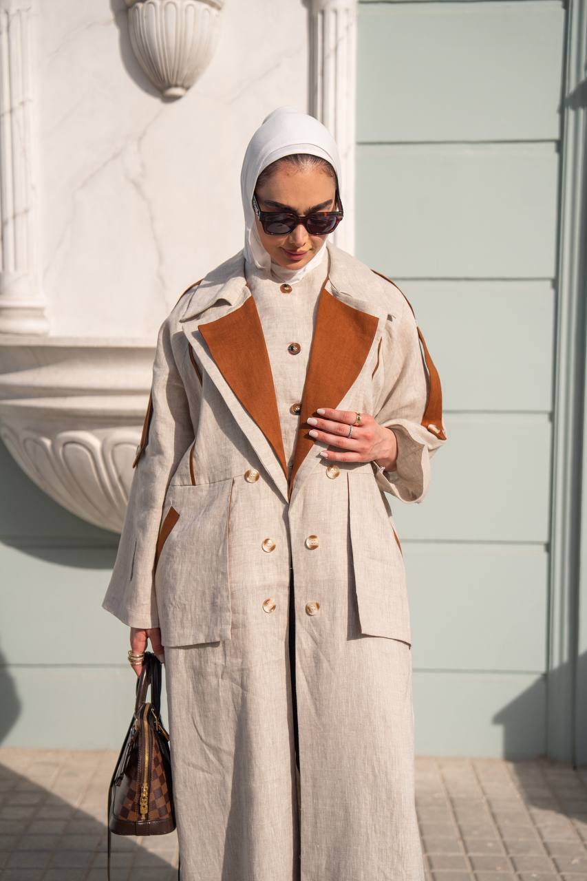 Beige linen trench coat. C:1089