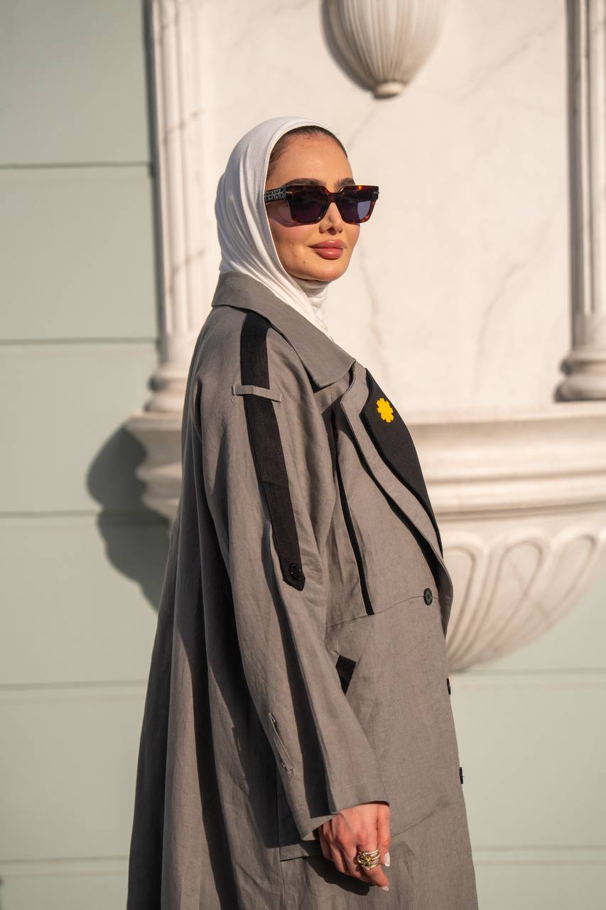 Gray trench coat linen. C:1089